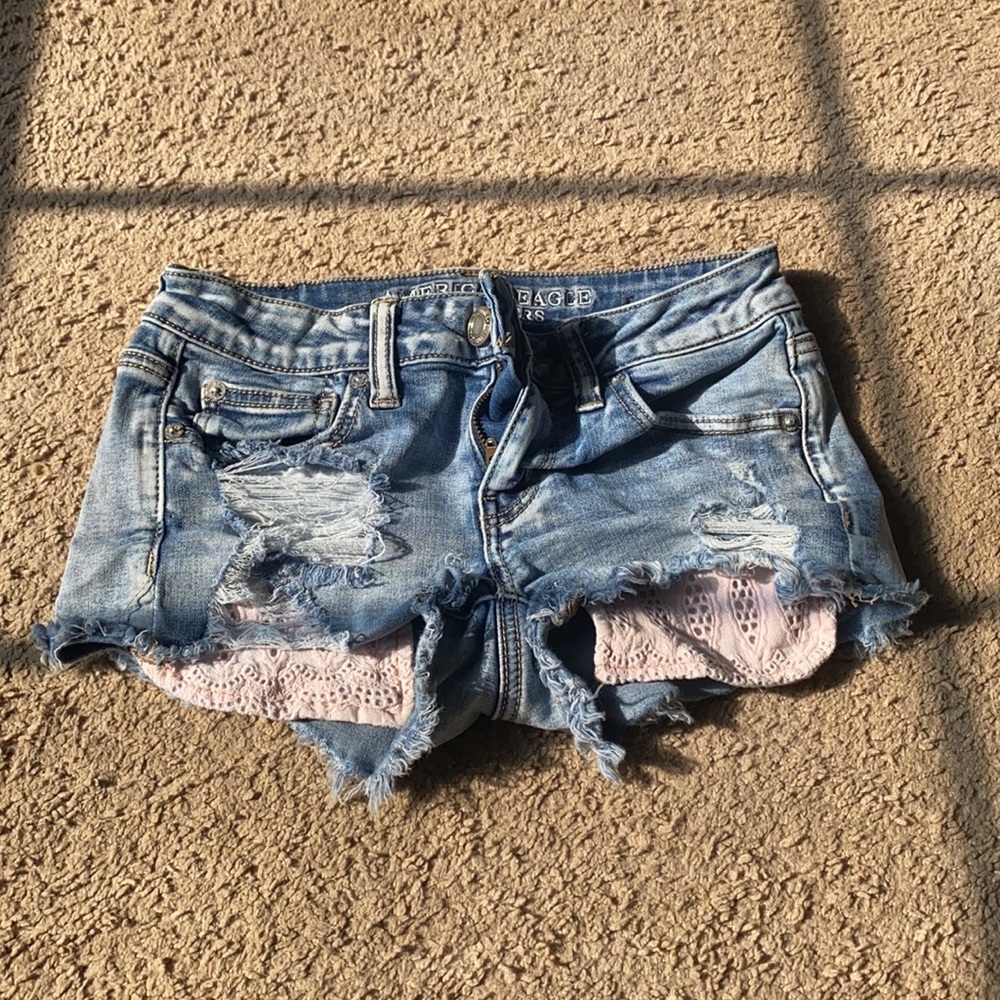 american eagle super stretch shorts!
